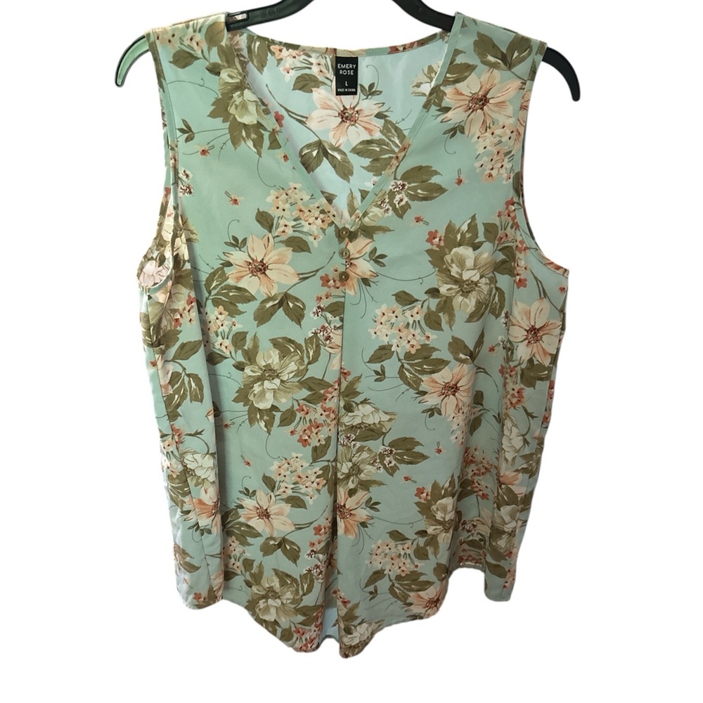 Relaxed Floral Sleeveless Tank Top by Emery Rose. PTP 20 L 26